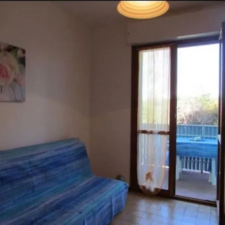 Lovely For Poolside Lovers Apartmán *